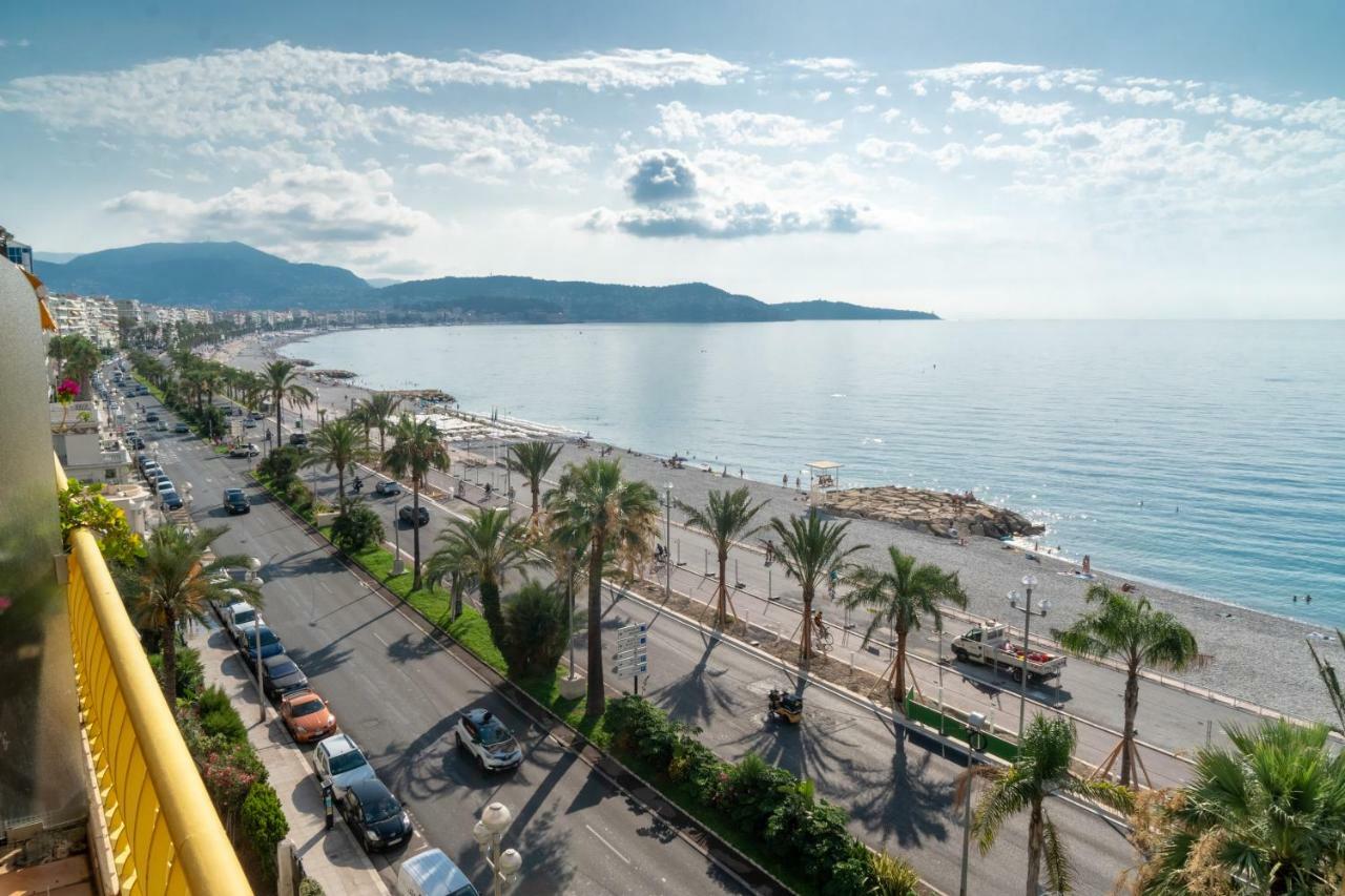 Beachfront Apartment Promenade Des Anglais Ницца Экстерьер фото